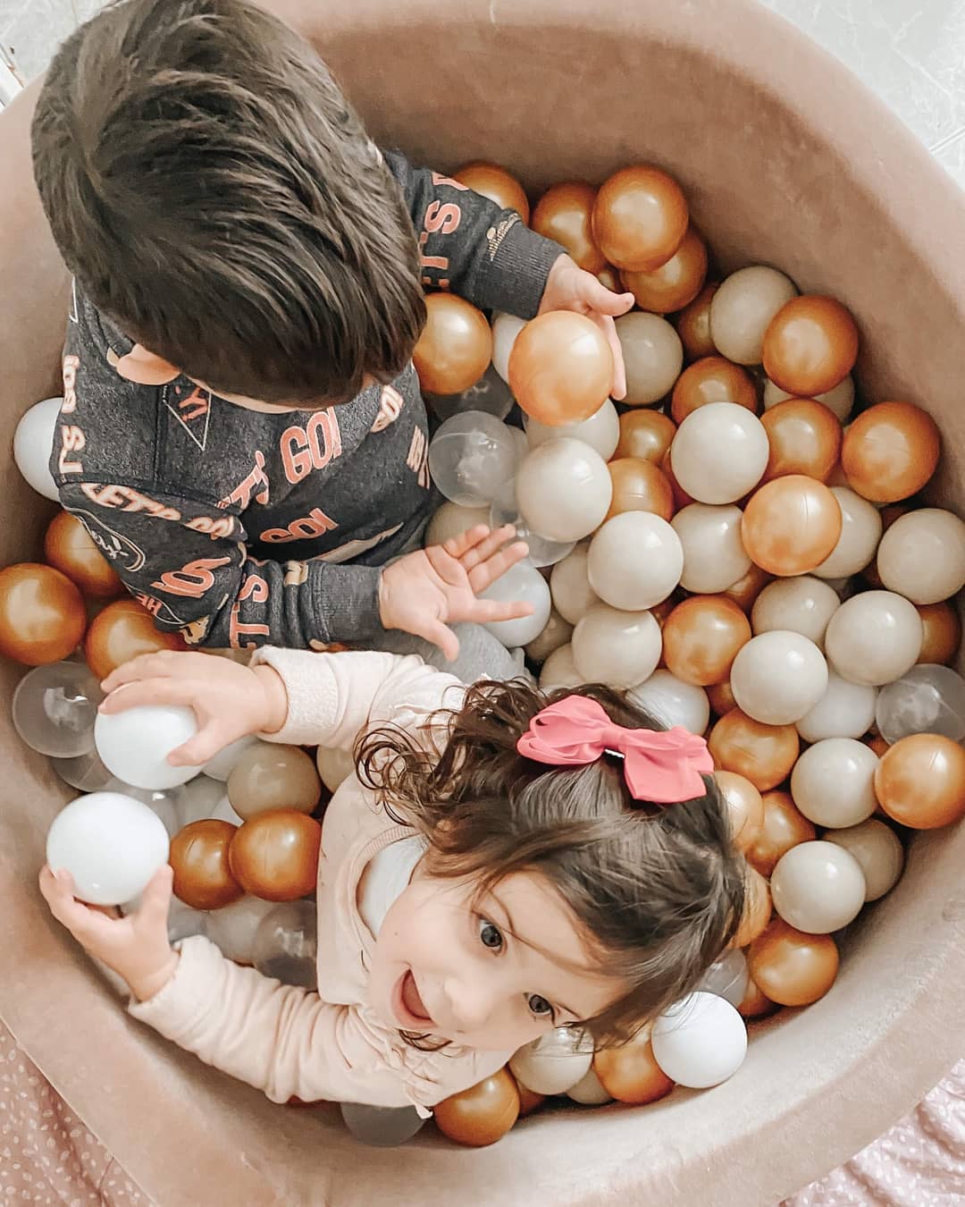 Brown ball pit VELVET with 250 balls - Teddy Bear set