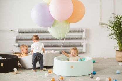 Mint green Ball pit with 250 balls - Cupcake set