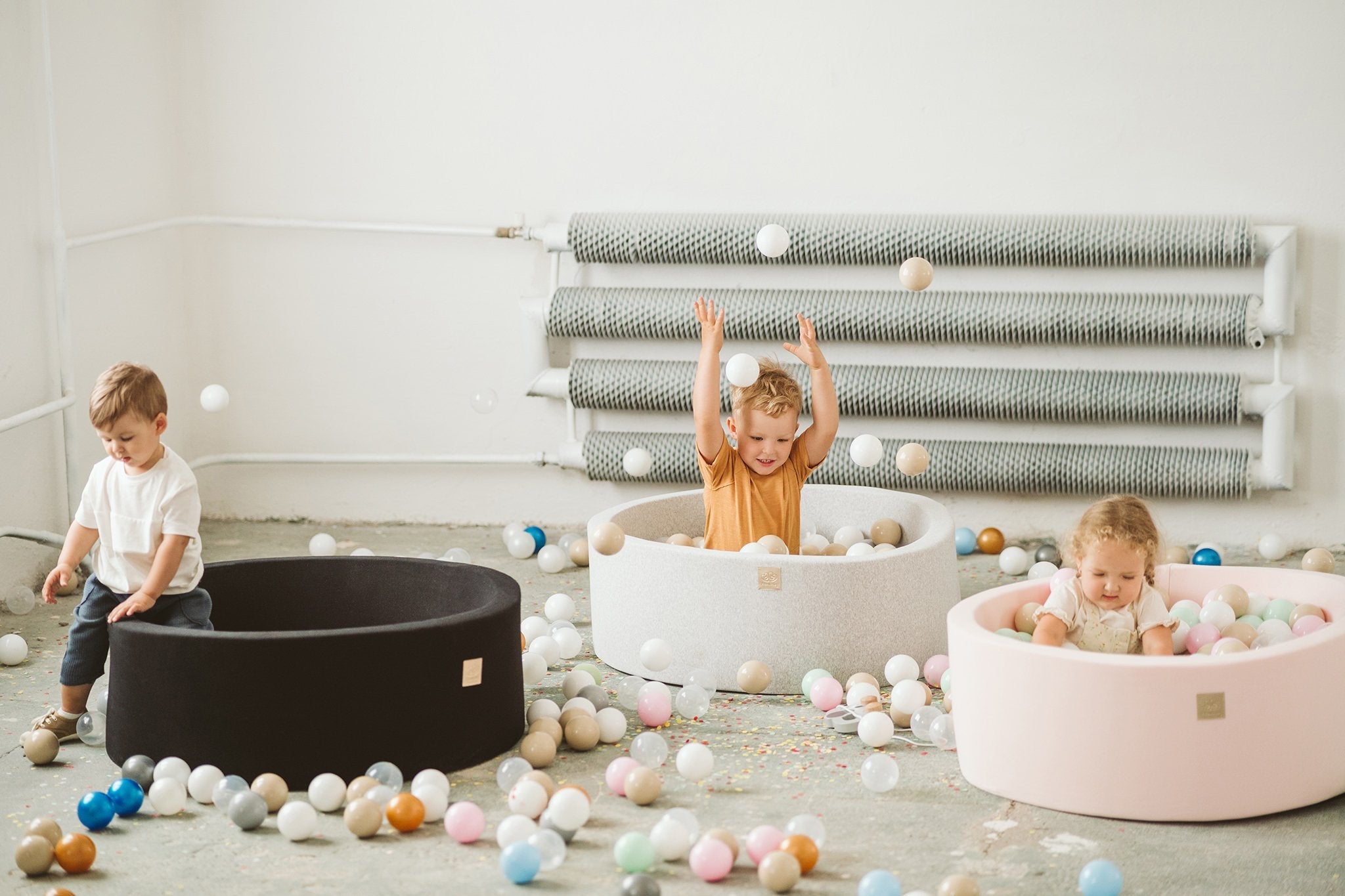 Roze ballenbak met 250 ballen - Unicorn set